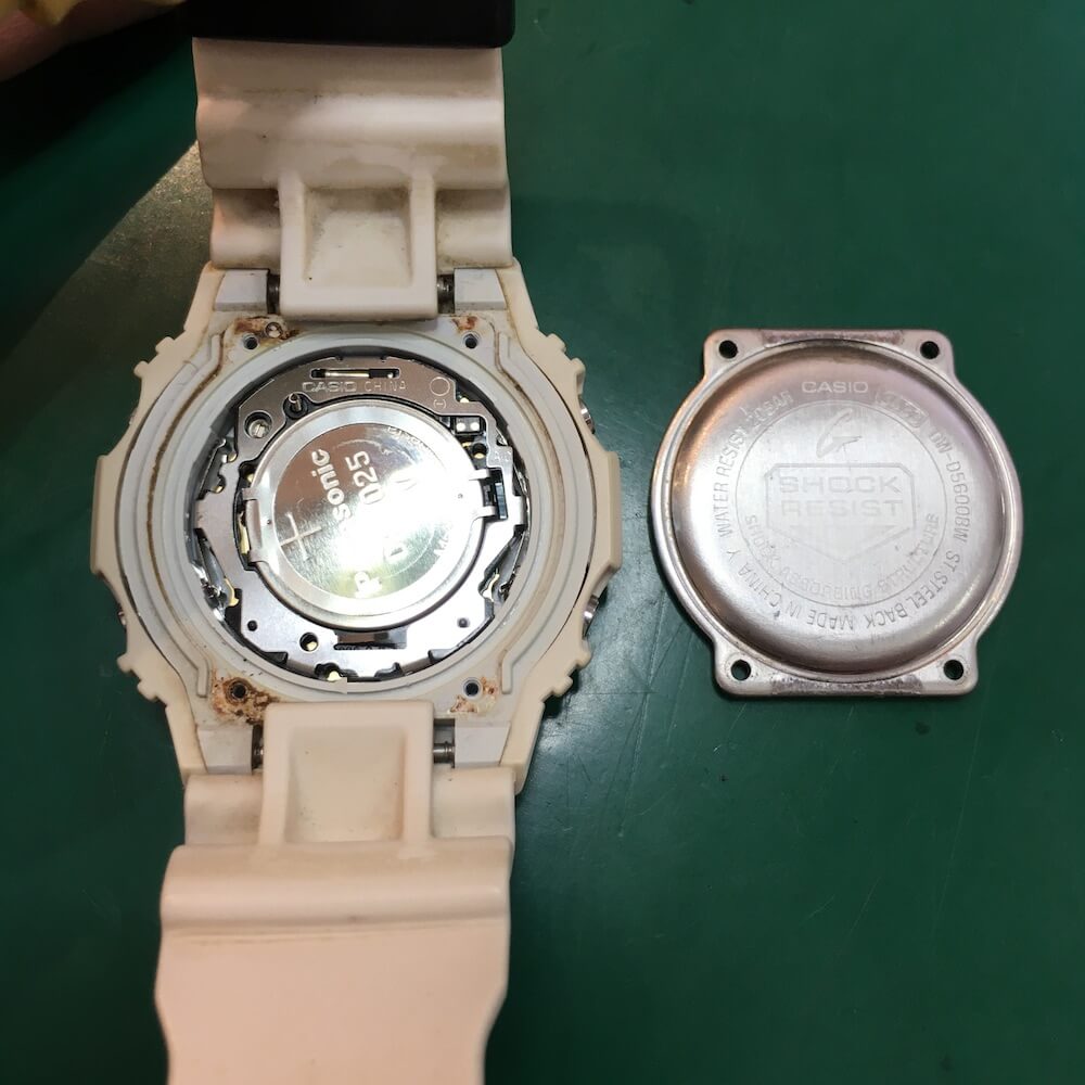 CASIO G-SHOCK ダイヤモンド風装飾 腕時計 電池交換済み CASIO G-SHOCK ダイヤモンド風装飾 腕時計 電池交換済み CASIO G-SHOCK