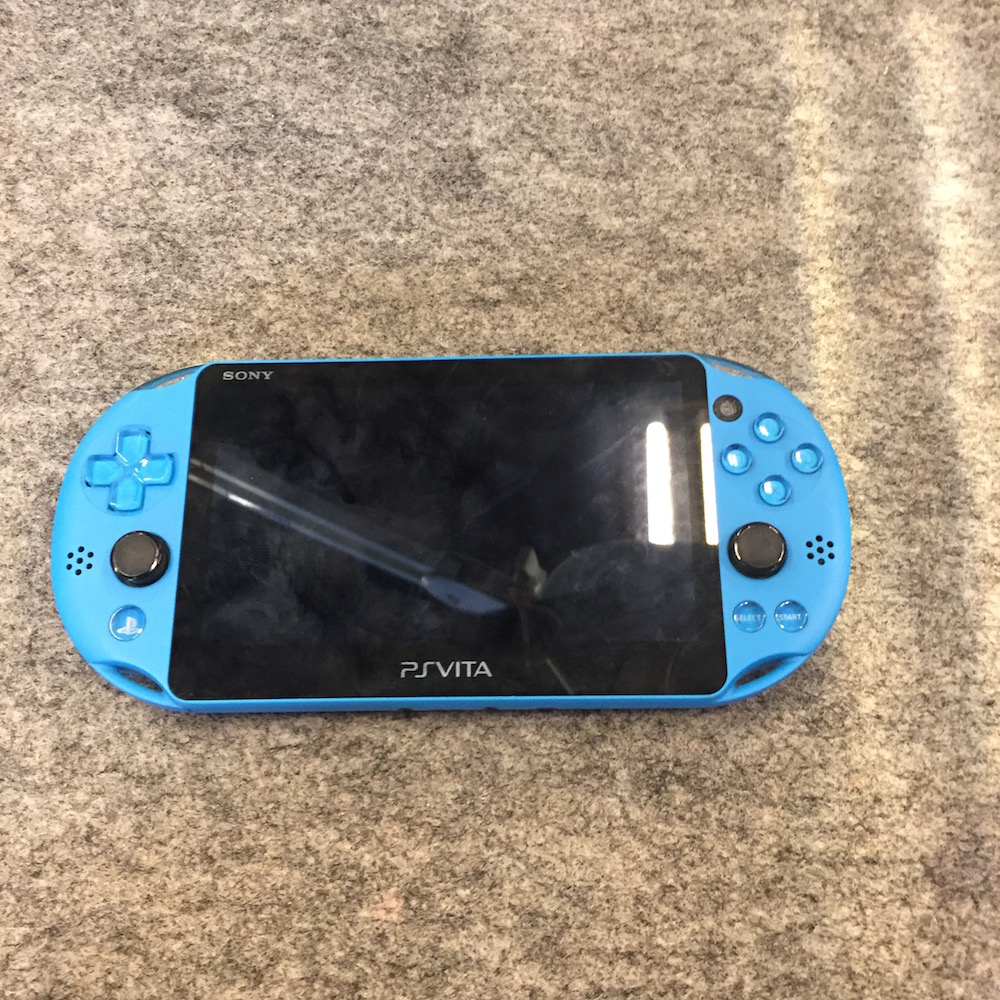 熱い販売 Playstation Vita Pch 00 スティック不良 携帯用ゲーム本体